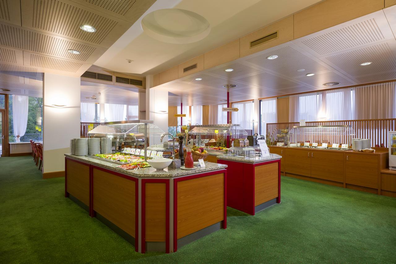 Vivea Gesundheitshotel Bad Goisern 바드고이세른 외부 사진